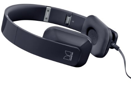 Nokia Lumia 800 Entertainment Bundle